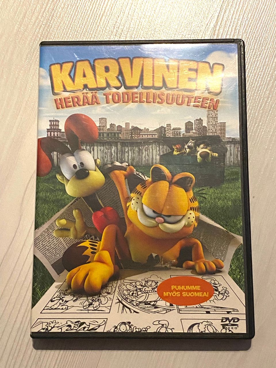 Karvinen herää todellisuuteen-elokuva DVD