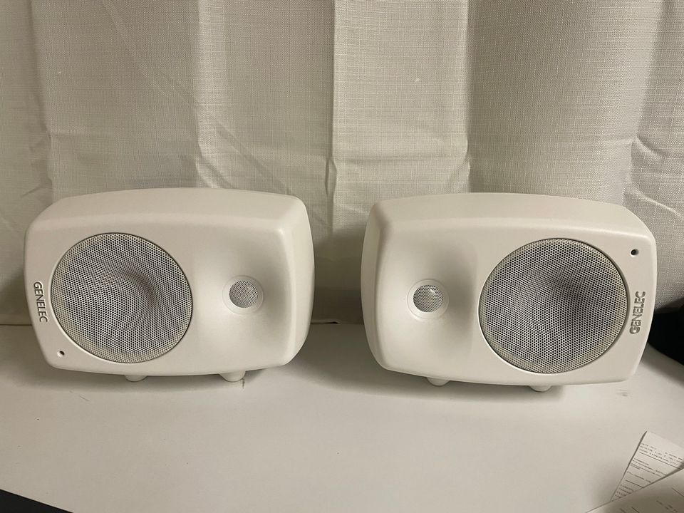 Genelec G3 pari + Yamaha wxc-50