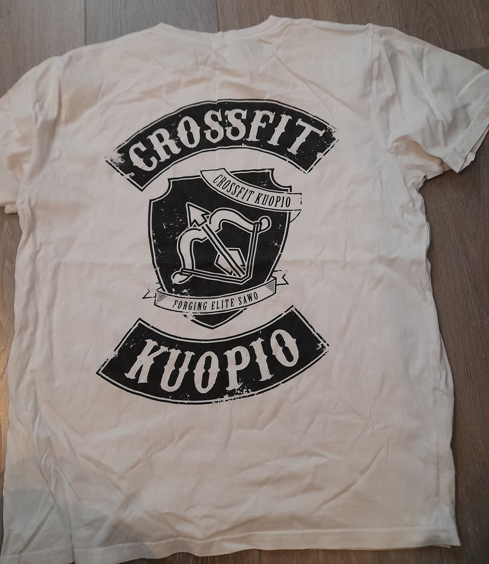 Kuopion Crossfit t-paita