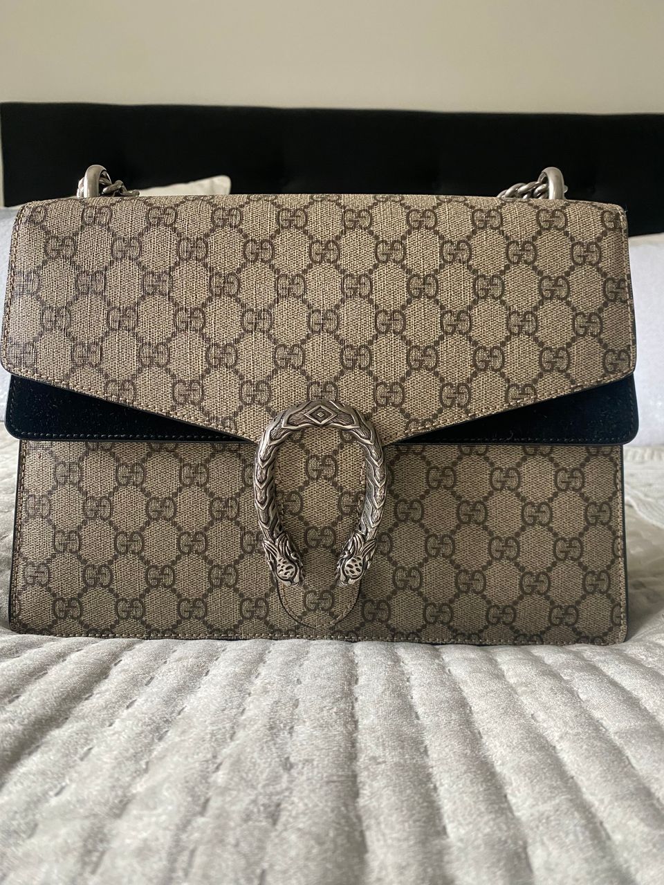 Gucci Dionysus Medium GG Shoulder Bag