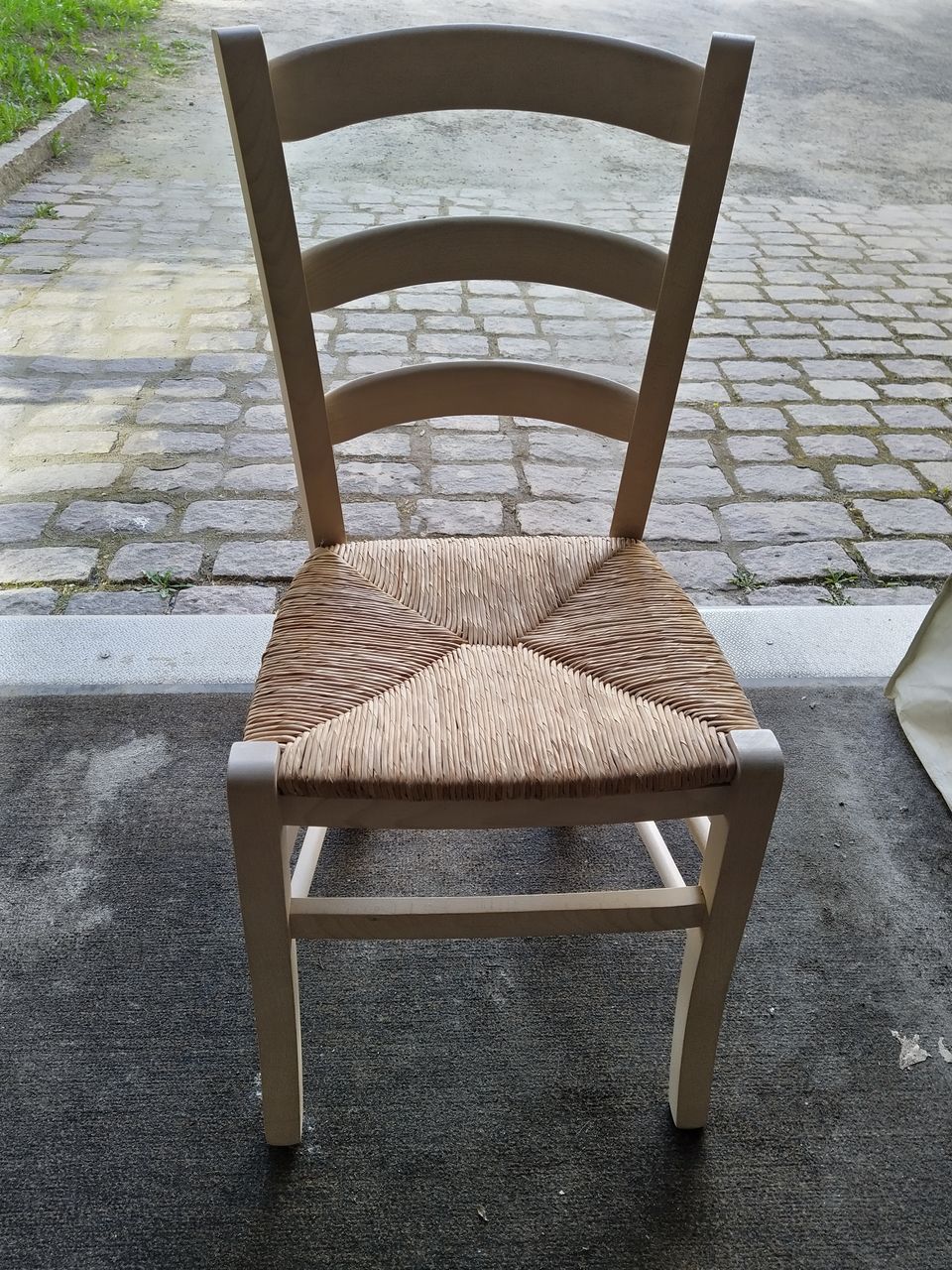 Asko puinen tuoli, istuin rottinkia / narua 50 e kpl