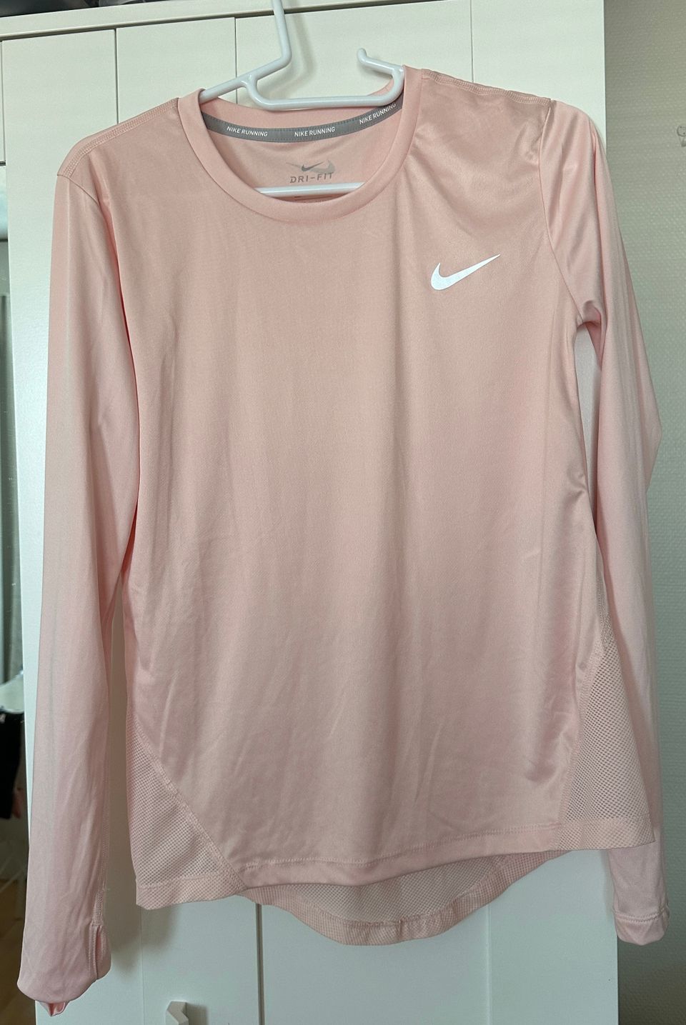 Nike treenipaita, koko XS