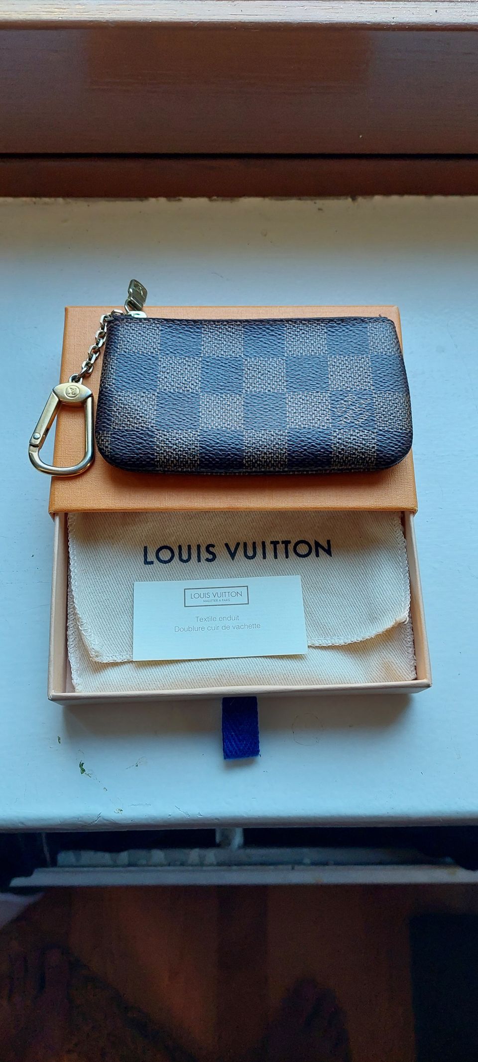 Louis vuitton key pouch