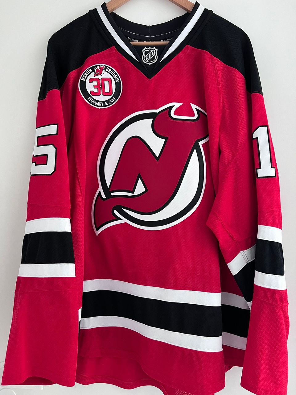 Tuomo Ruudun New Jersey Devils Game Issued pelipaita kaudella 2015-2016