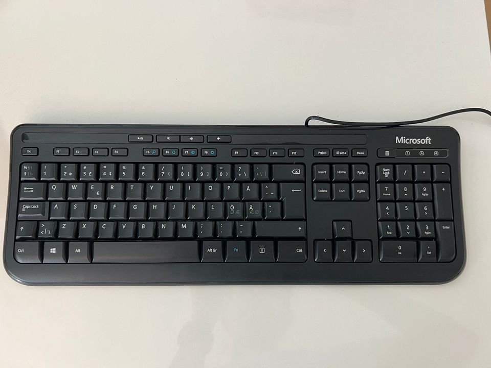 Microsoft Wired Keyboard 600