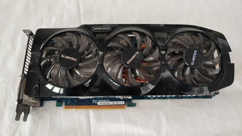 Gigabyte GV-N670OC-2GD GTX 670 OC WINDFORCE 2GB -näytönohjain