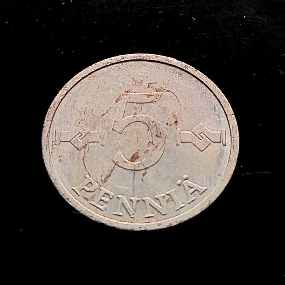5 penniä v.1977