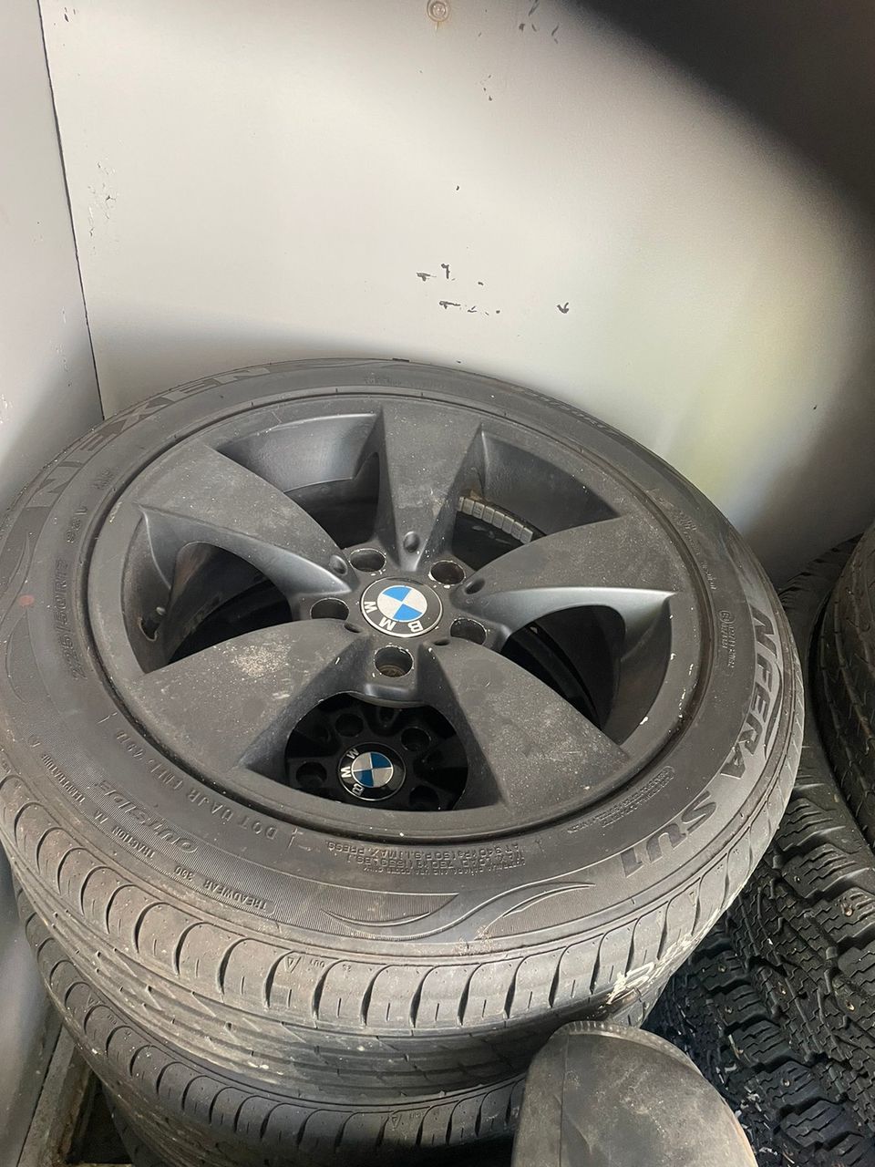 Bmw kesärenkaat