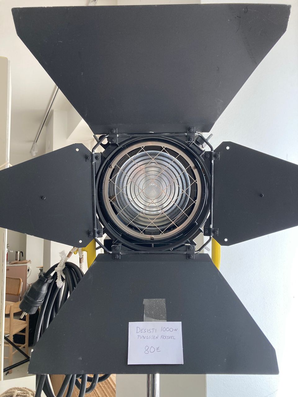 Desisti 1000W Tungsten Fresnel