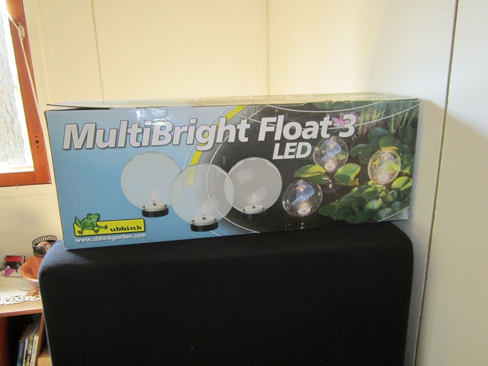 kelluvat puutarha valot, allasvalot,multibright float 3led uppink