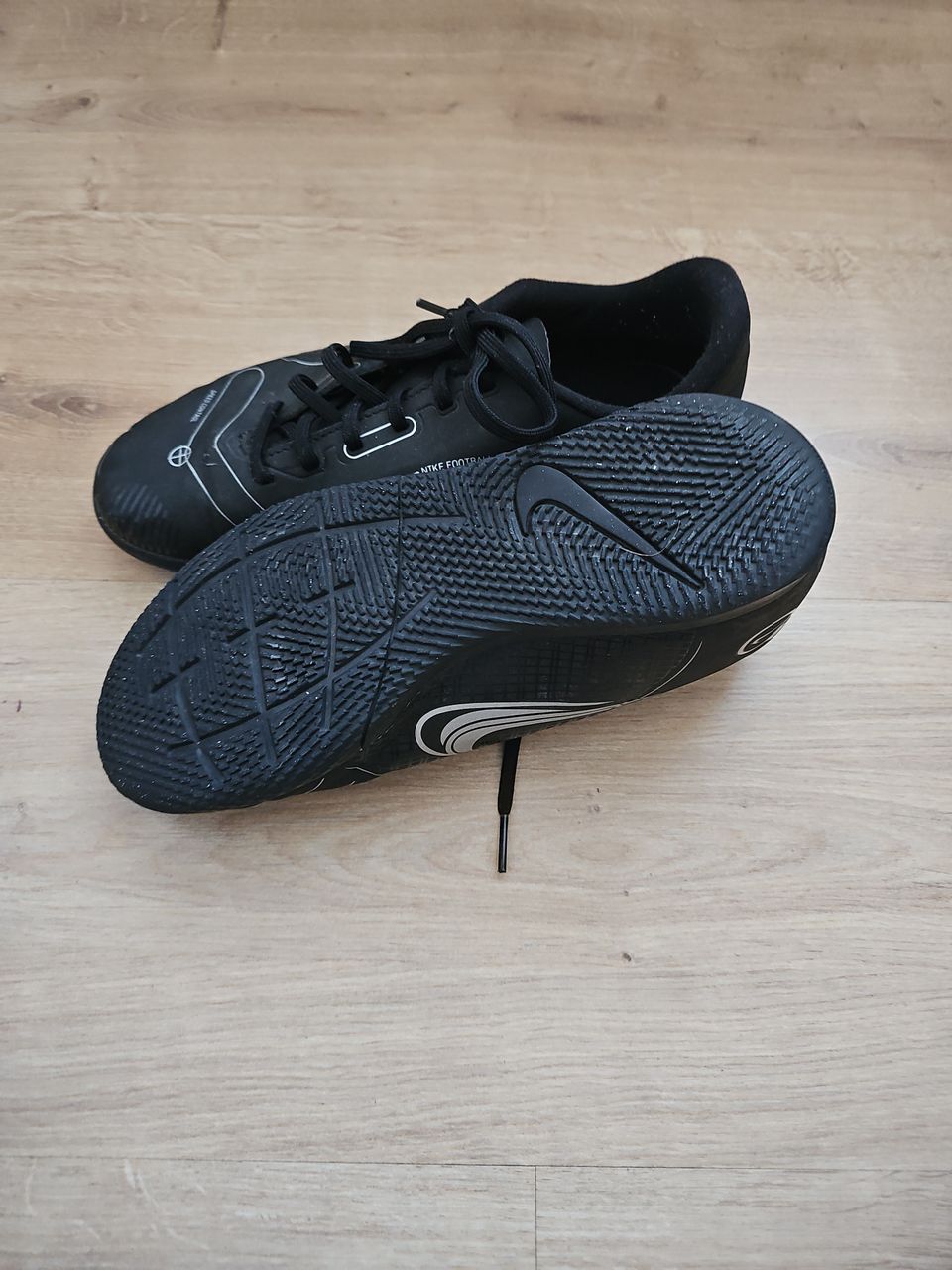 Nike futsalkengät koko 38