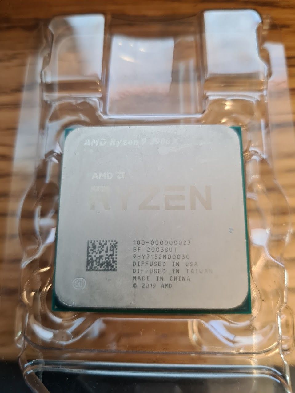 AMD Ryzen 9 3900X