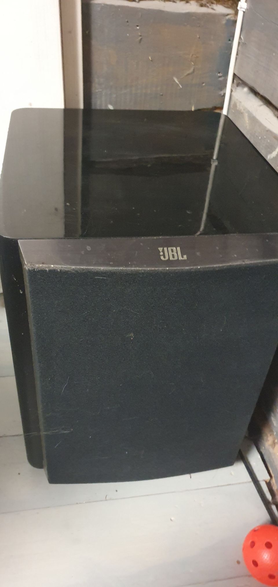 Subwoofer jbl sub 250p/230