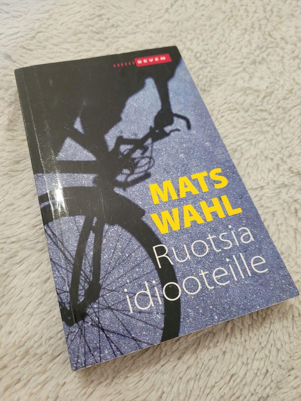 Mats Wahl: Ruotsia idiooteille