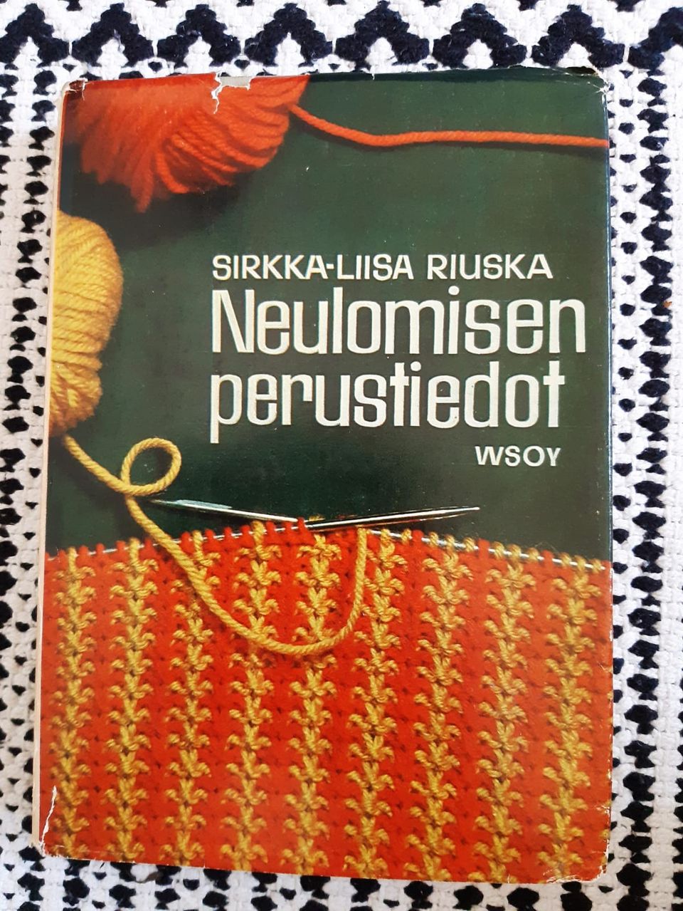 Sirkka-Liisa Riuska: Neulomisen perustiedot