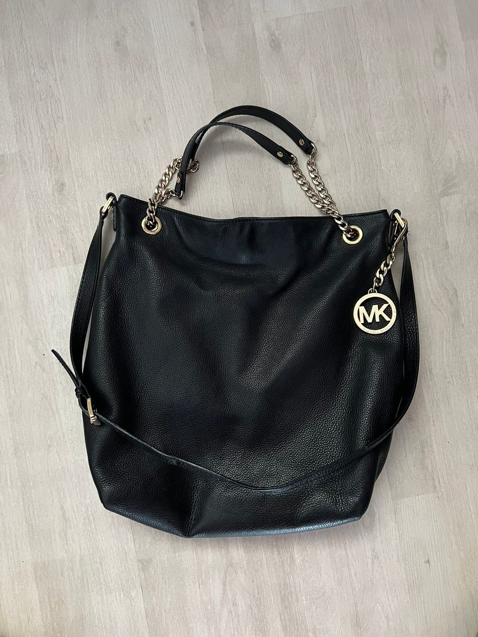 Michael Kors laukku