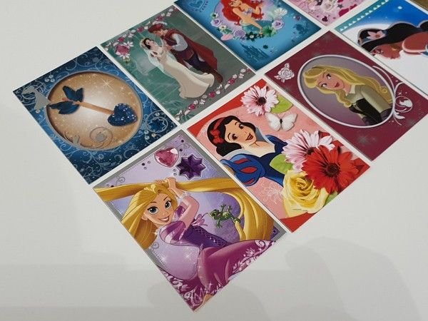 Disney, Shopkins, anime-kortteja (Panini, Topps)