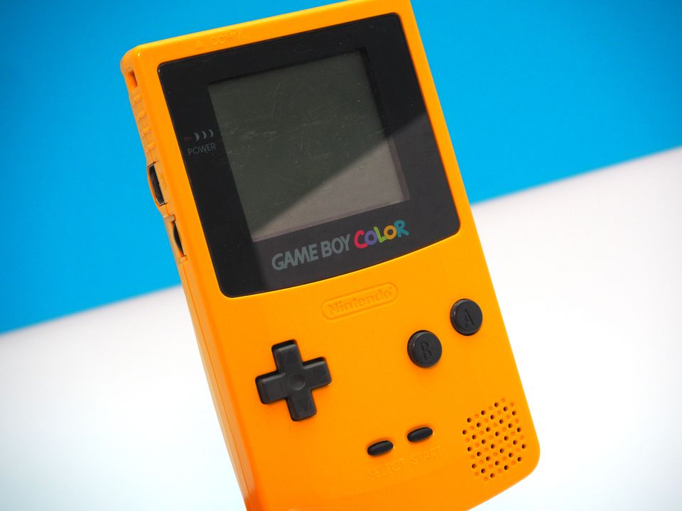 Game boy Color Keltainen