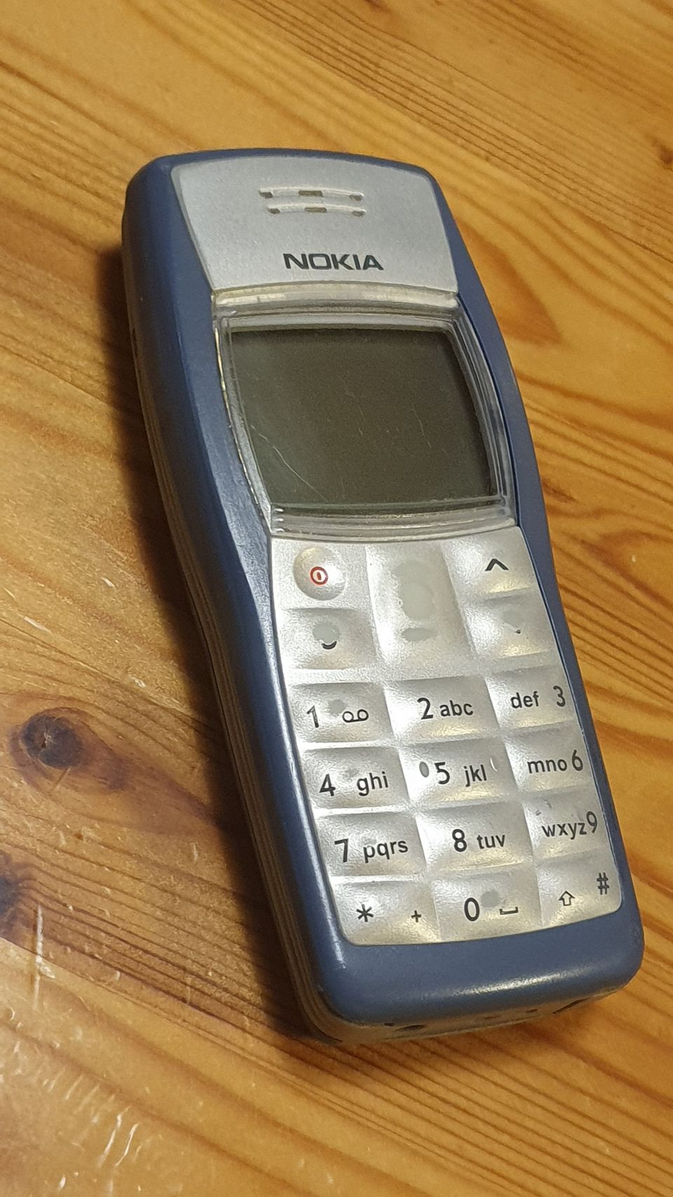 Nokia 1100 RH-18 ilman akkua