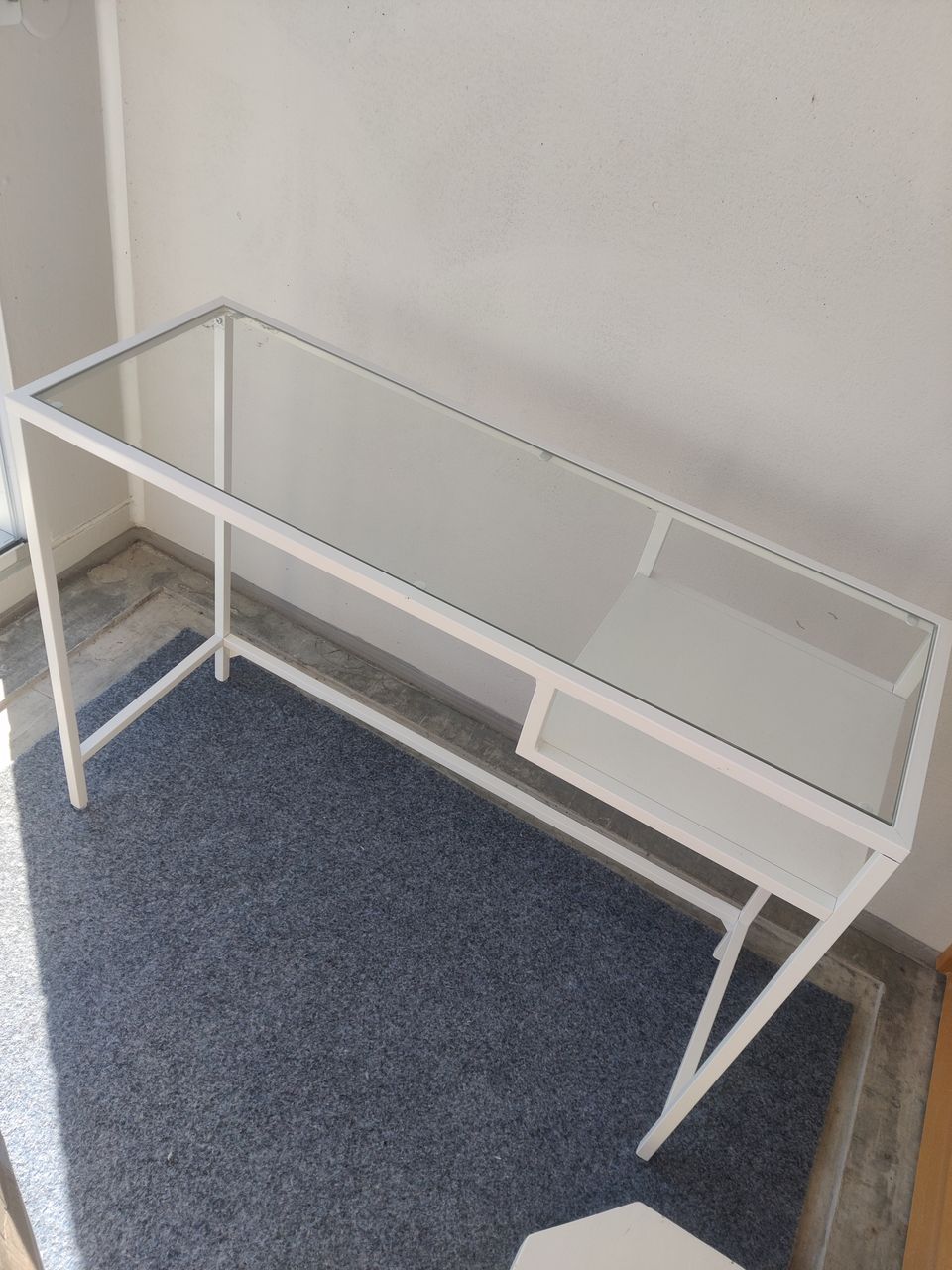 Ikea vittsjö valkoinen pöytä