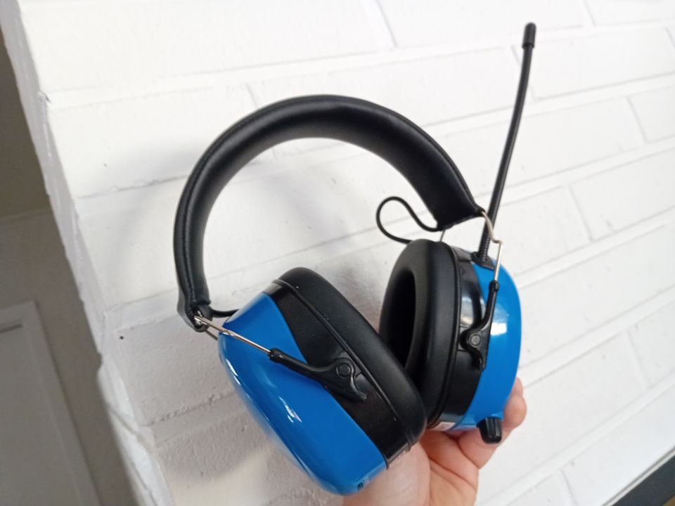 Bluetooth kuulosuojaimet