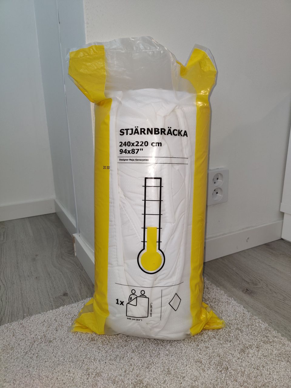IKEA Stjärnbräcka peitto 240x220cm (käyttämätön)