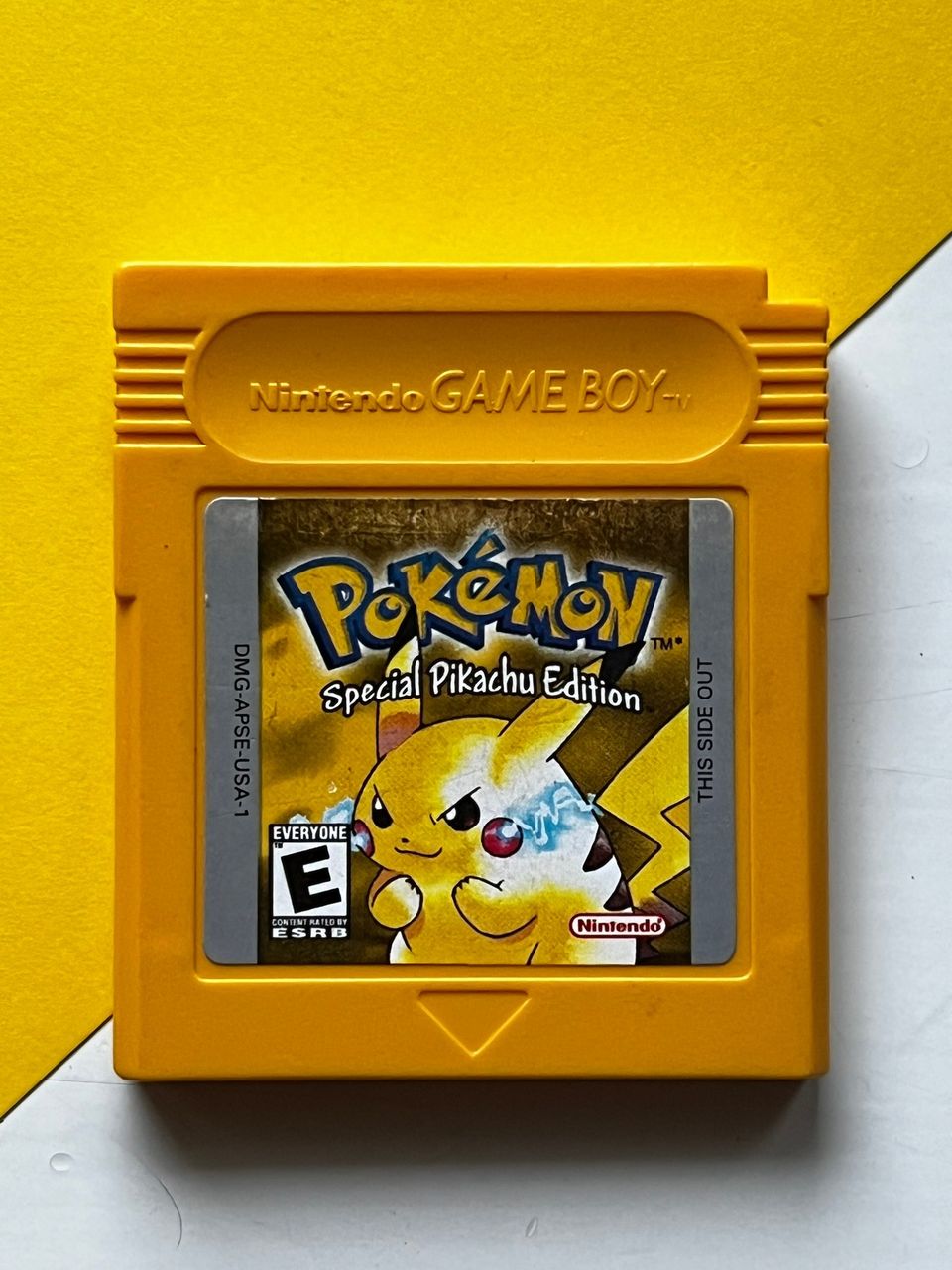 Pokemon Special Pikachu Edition (uusi akku 2024)