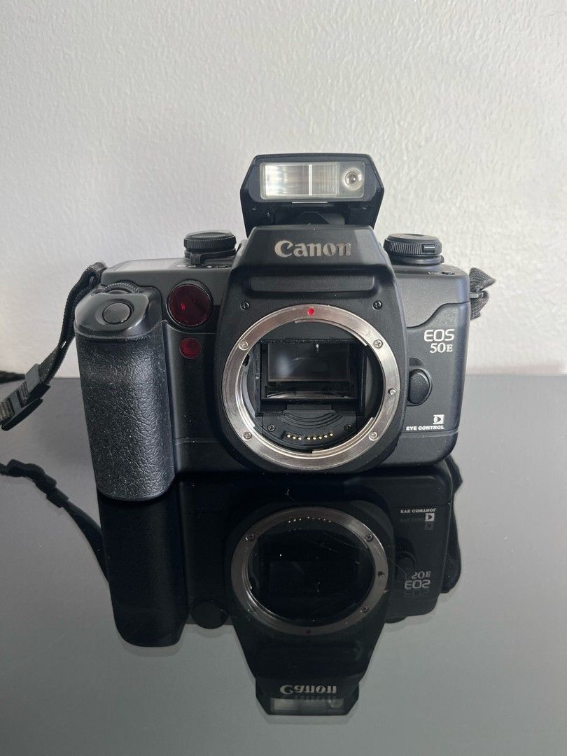 Canon Eos 50E