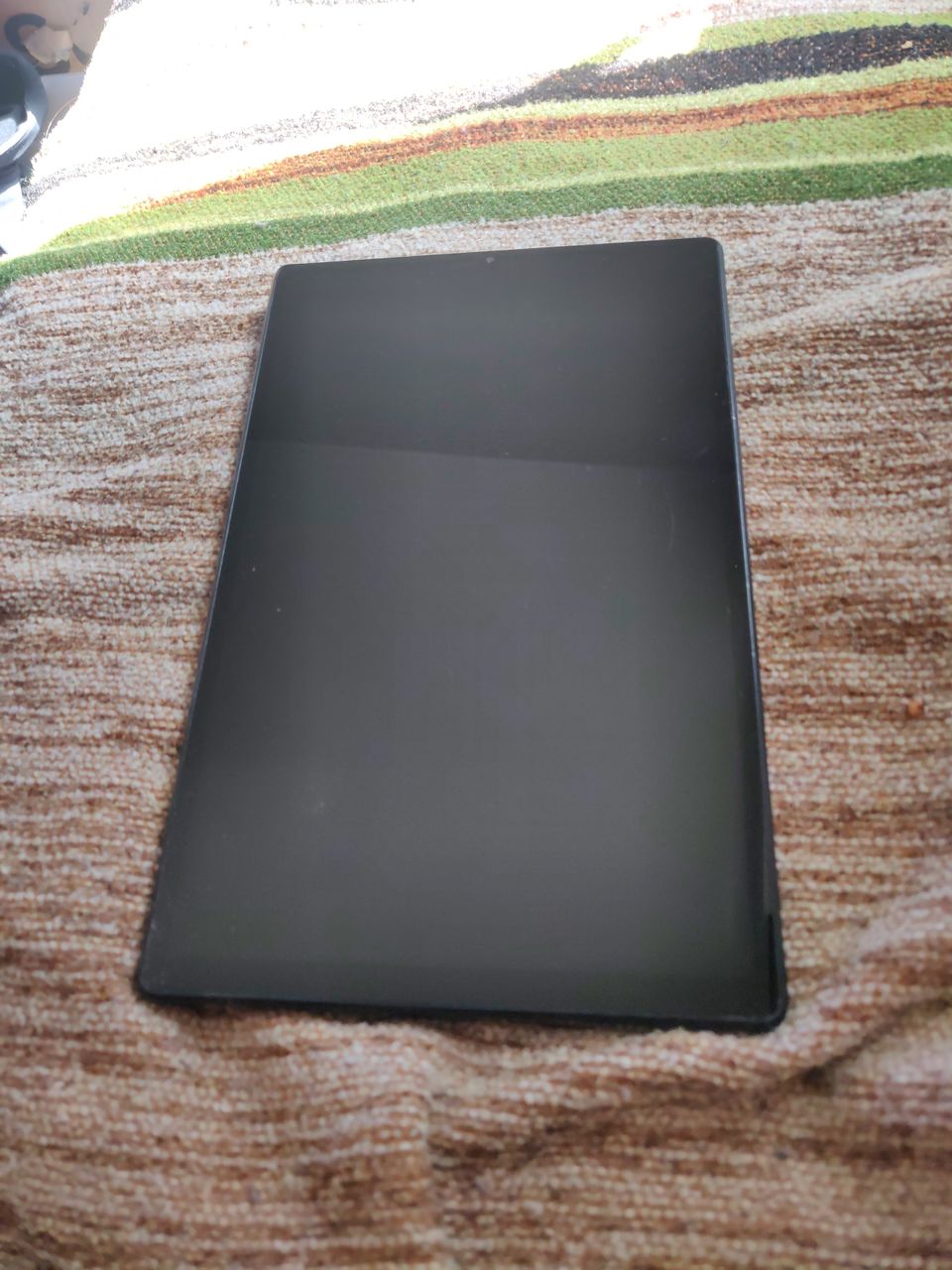 Lenovo M10 Plus ( TB-X606X ) Tabletti