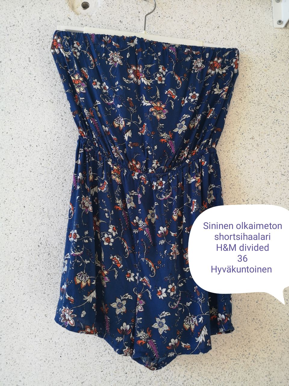 H&M Divided sininen shortsihaalari S