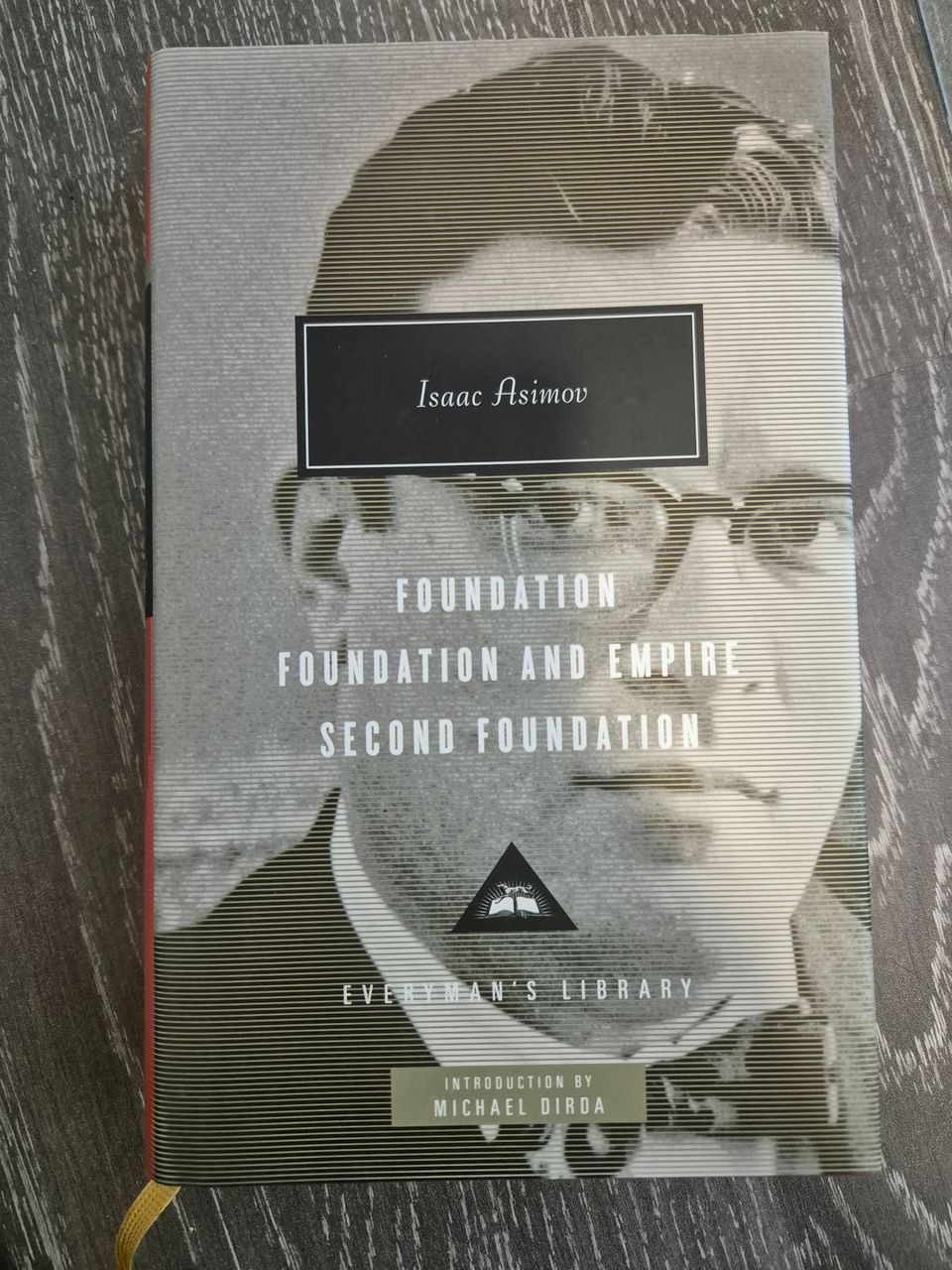 isaac Asimov The Foundation kirjasarja