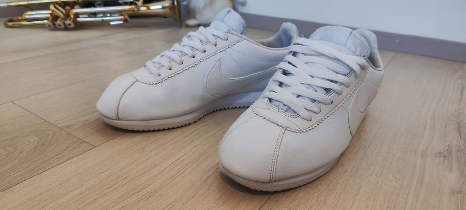 Nike cortez 44 Lenkkarit