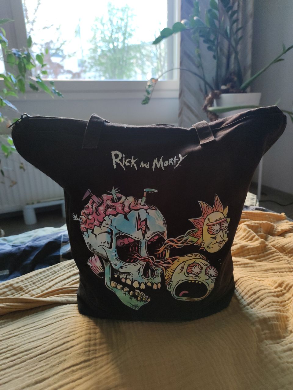 Rick & Morty kangaslaukku