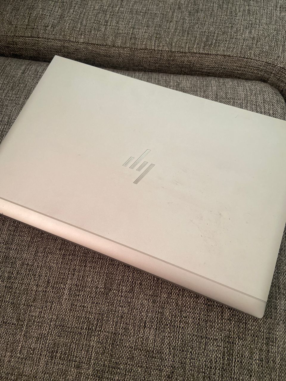 Elitebook läppäri