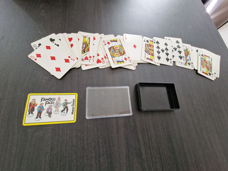 Madame Tussaud pelattavat pelikortit, perinteiset pelikortit