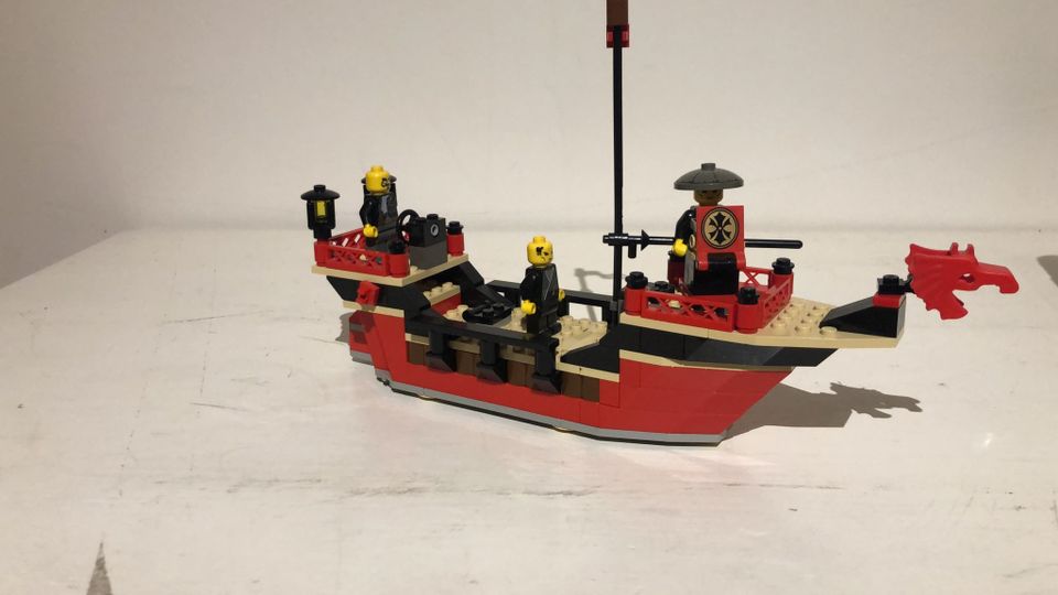 Lego emperor’s ship  7416