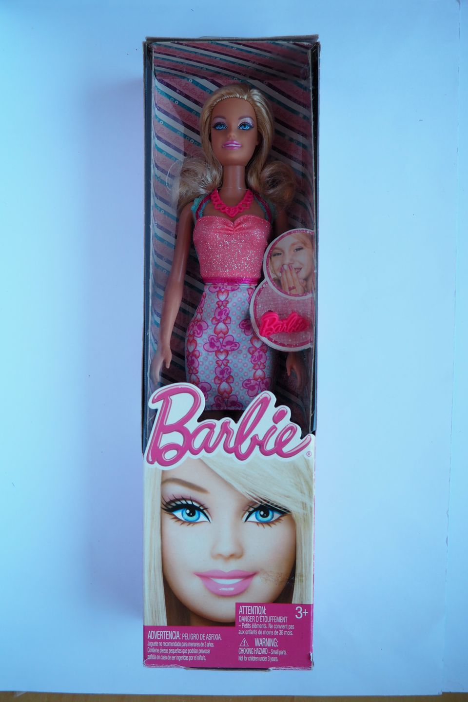 Barbie 2012 avaamaton