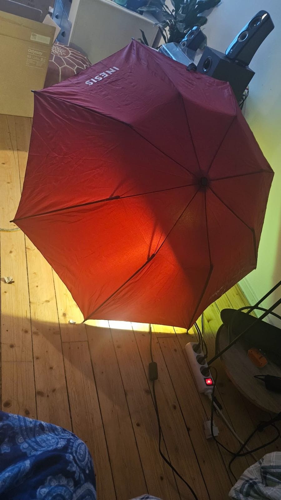 sateenvarjo kokoontaittuva