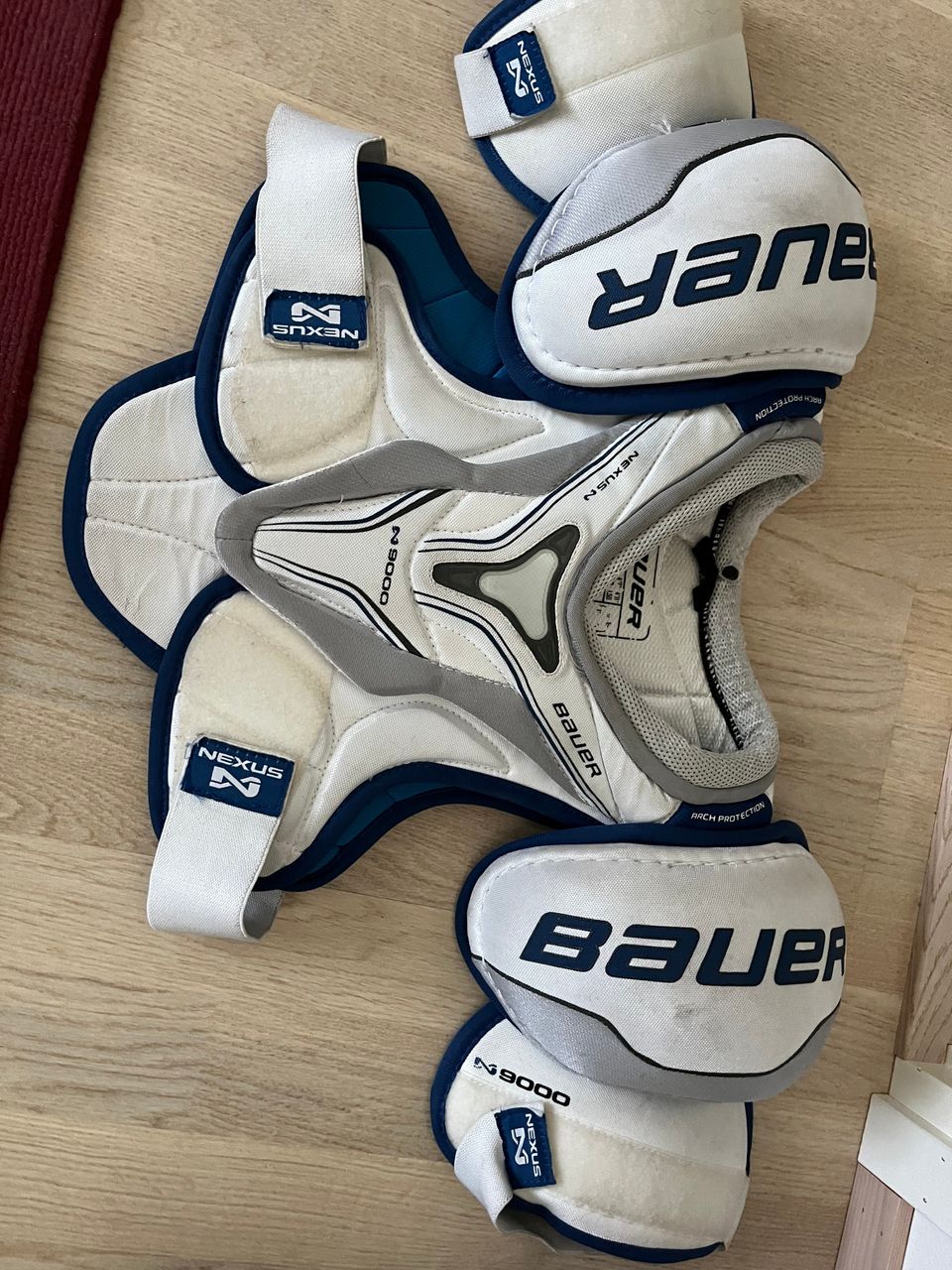 Bauer Nexus hartiasuojat