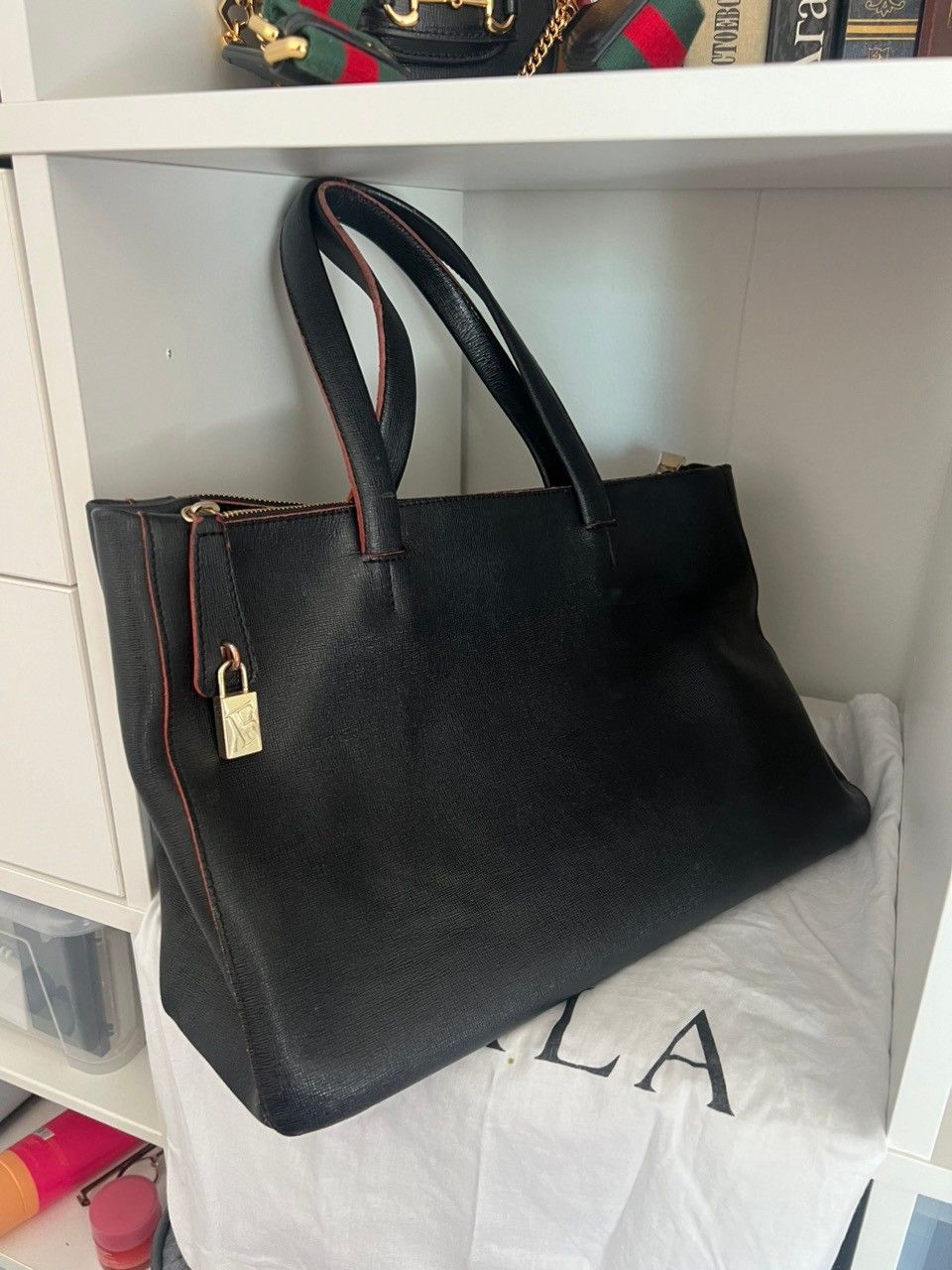 Furla saffiano leather musta shopper käsilaukku