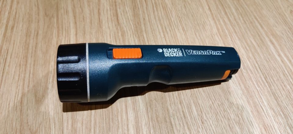 Black & Decker VersaPak Taskulamppu