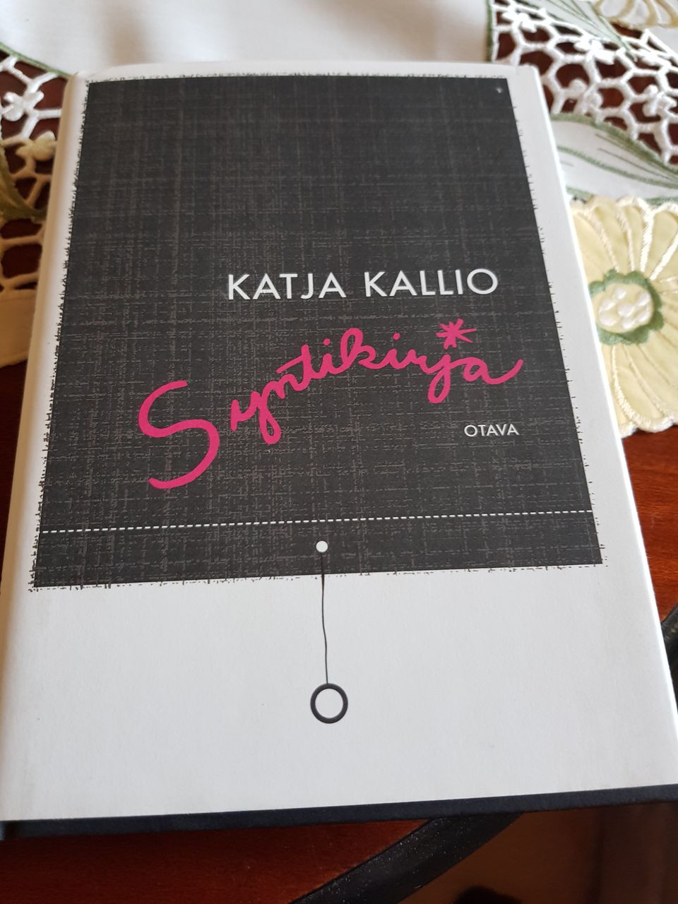 Katja Kallio x 2