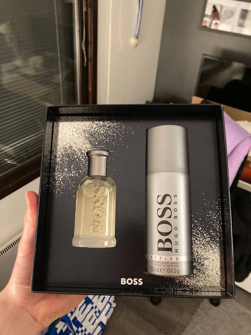 Hugo Boss hajuvesi pakkaus