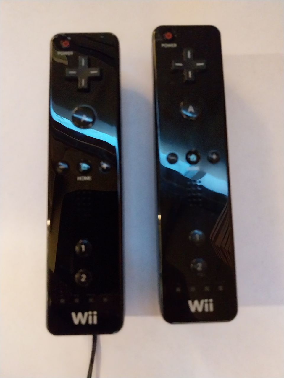 2kpl Motion ohjaimia (Wii)