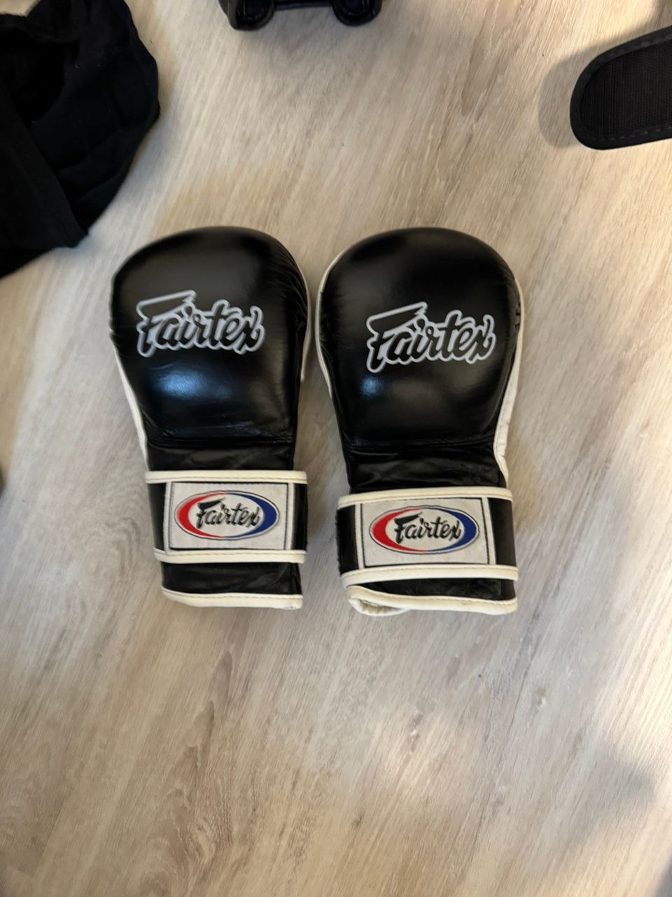 Fairtex vapaaottelu hanskat