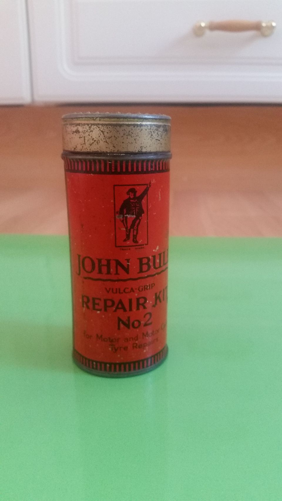 John Bull Vulca-Grip Repair Kit No.2 cylindrical Tin