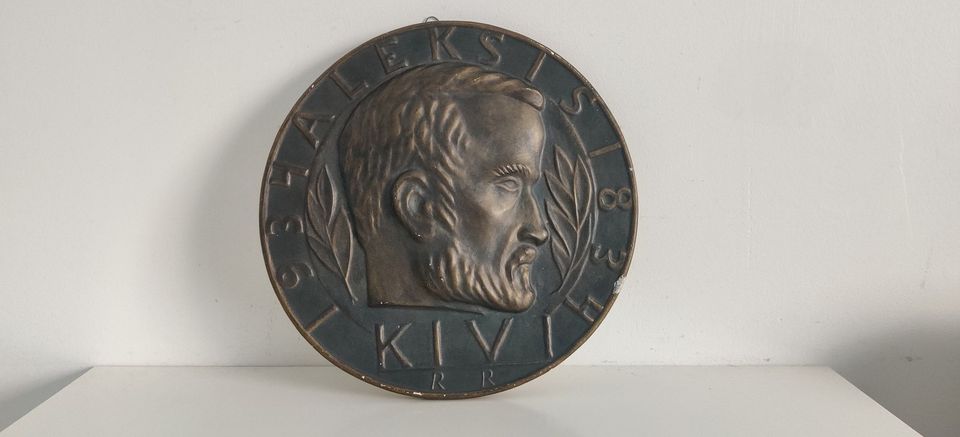 Richard Rautalin - Aleksis Kivi Reliefi (1934)