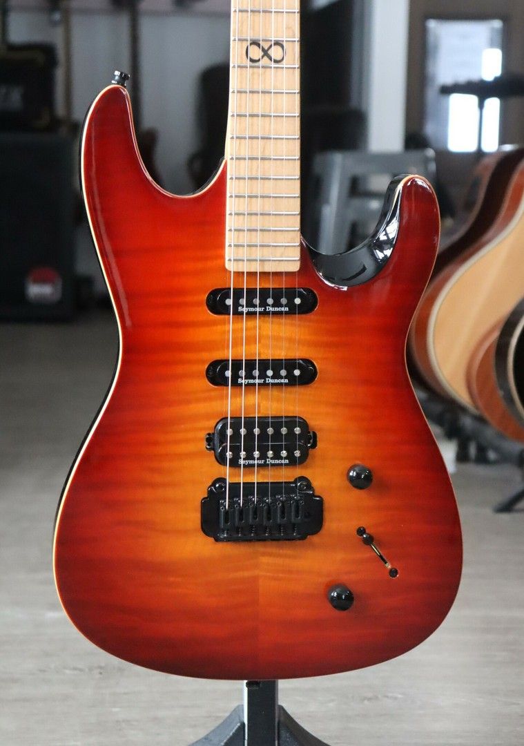 Chapman ML1 PRO Hybrid Phoenix Red sähkökitara