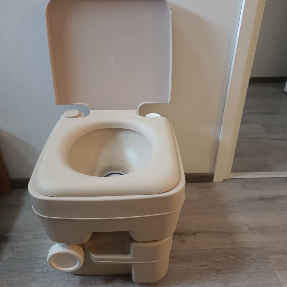 WC mökille tai veneeseen, uusi