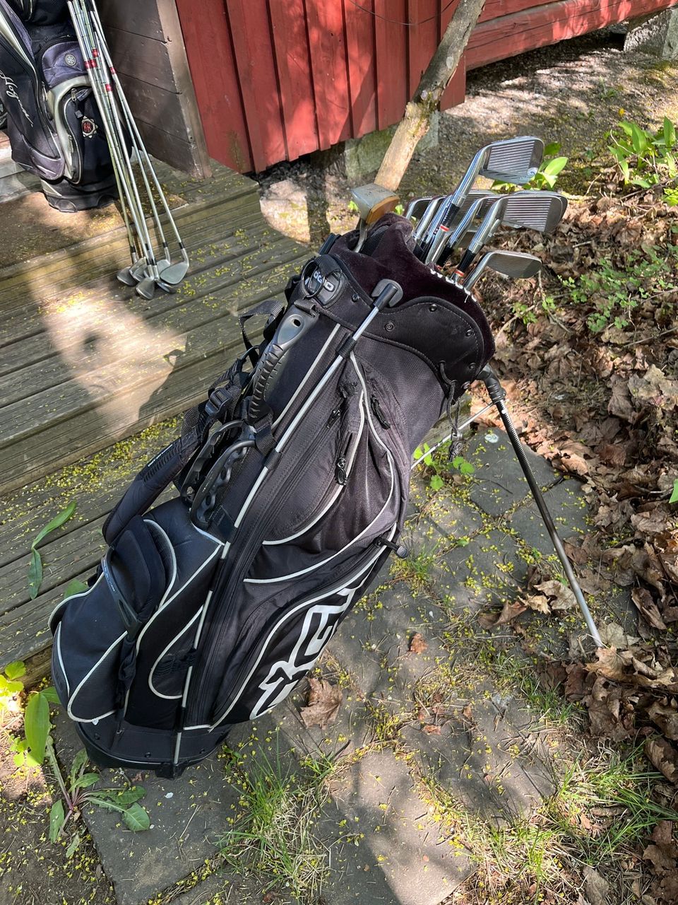 Ben hogan apex bh grind ja bh-5 mailat ja ogio bägi